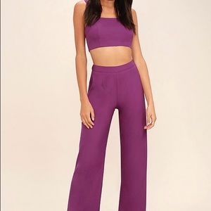 LuLu’s two-piece set (crop top & pant set)